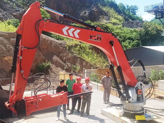 Sistemas de boom rockbreaker