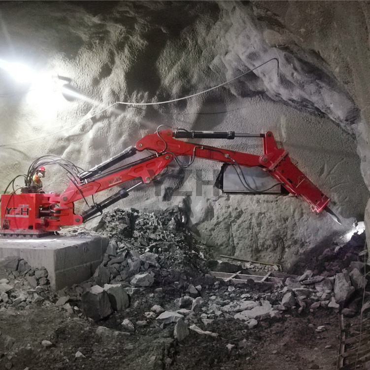 Sistema de Rockbreaker Booms