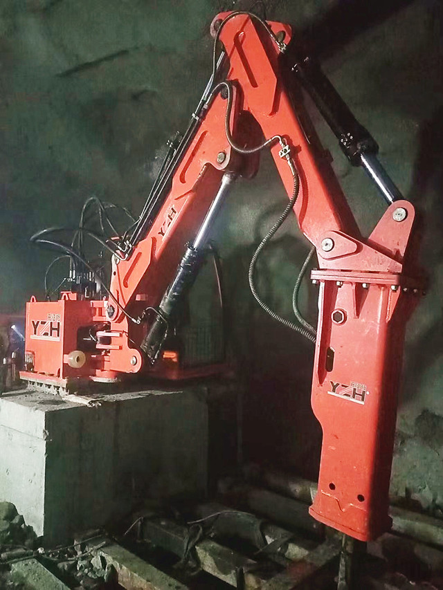 Rompe rocas de plumas estacionarias