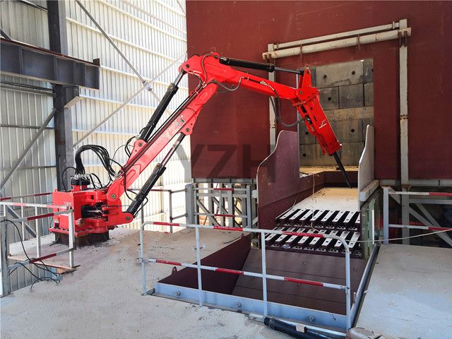 Pedestal Statary Booms