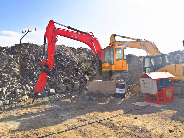 Sistema de Rockbreaker Booms