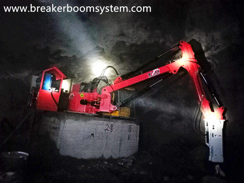 Boom Breakers Pedestal