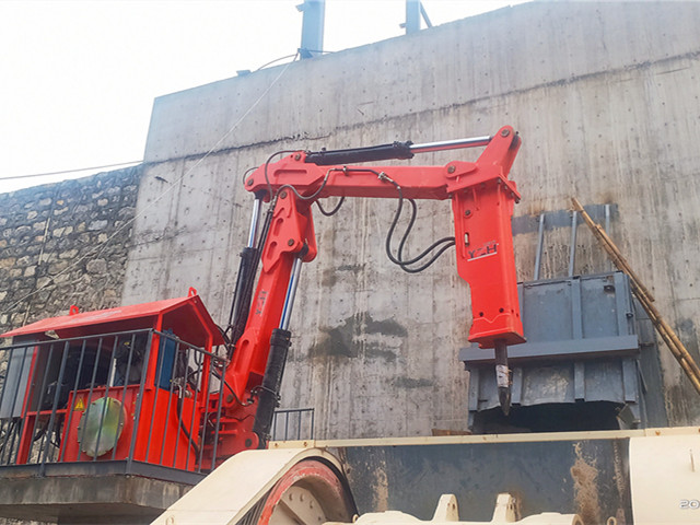 China Systems Rock Breaker