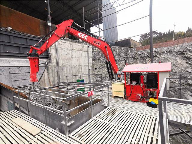 Sistemas de Boom Rockbreaker